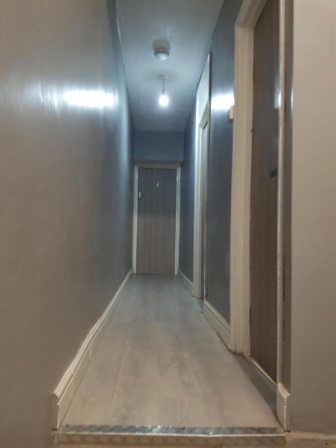 Atlas Road Guest House Cardiff Esterno foto